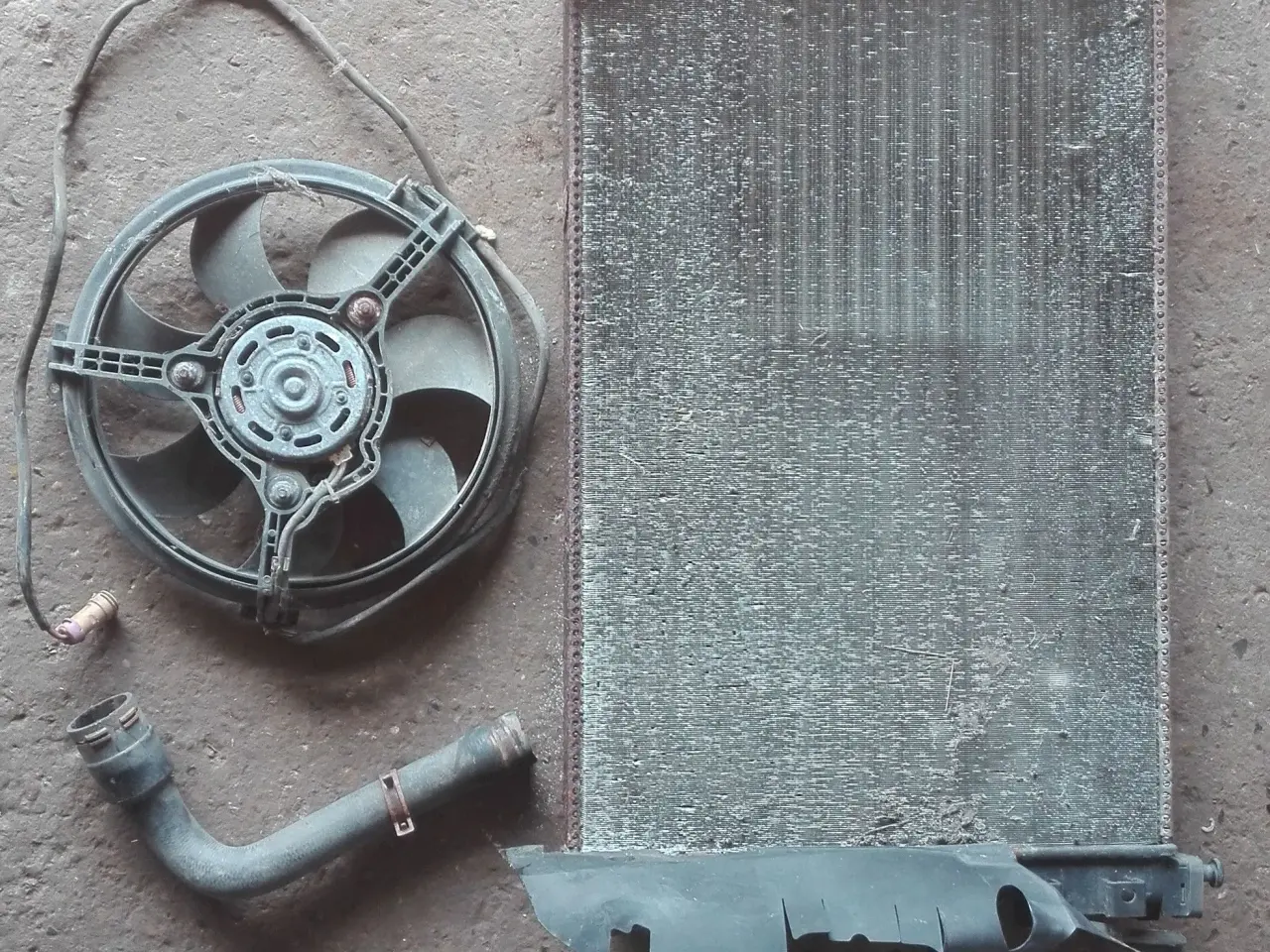 Billede 1 - Blæser / ventilator og Køler, VW Passat B5 1,8