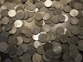 2 ører usorteret