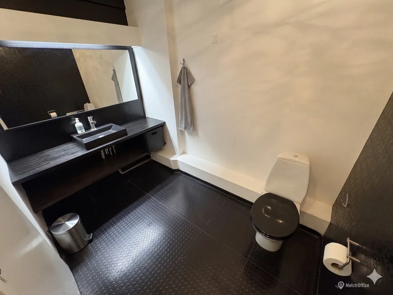 Billede 6 - Lyst og fleksibelt kontor-/kliniklejemål på 164 m²