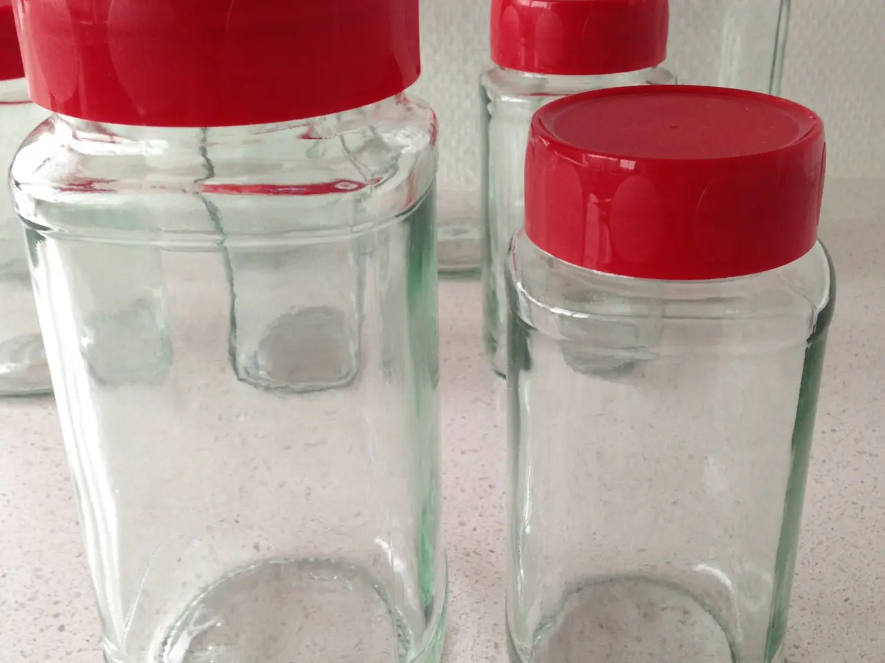 Billede 1 - Glas Krukker i 2 str. Til snold småkager perler og