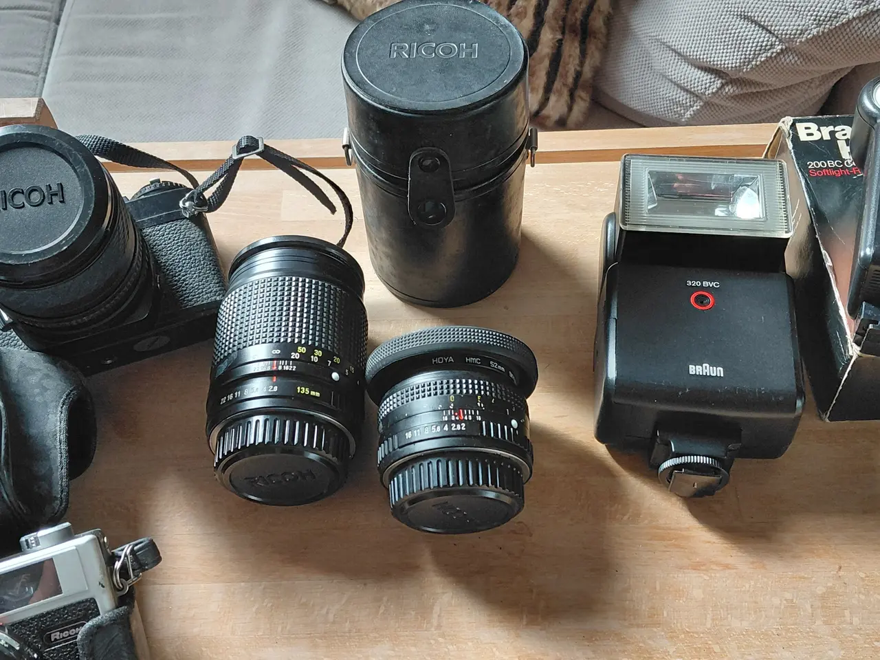 Billede 2 - Ricoh analogkamera med 2 ekstra linser