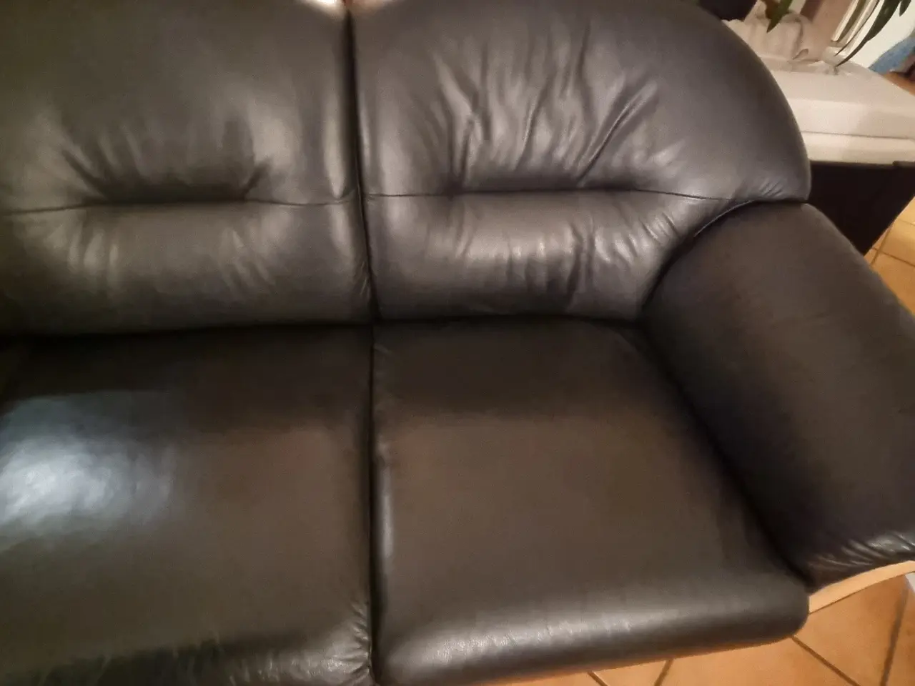 Billede 5 - 3 pers sort lædersofa