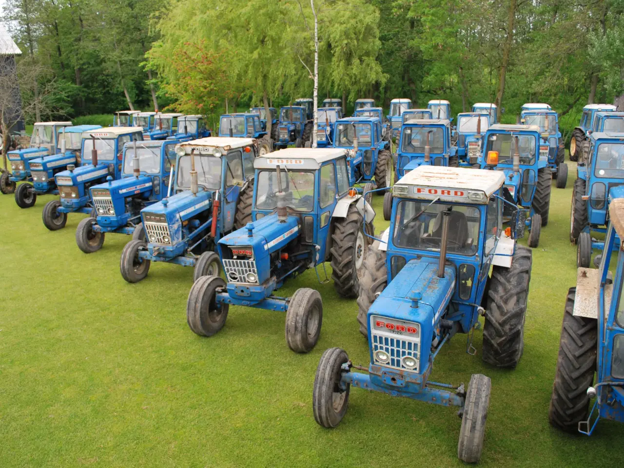 Billede 4 - Ford Traktor Købes kontant