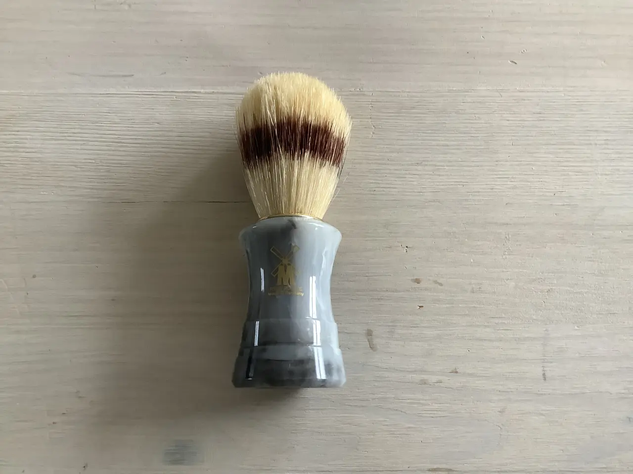 Billede 1 - Muhle barberkost med gråt håndtag