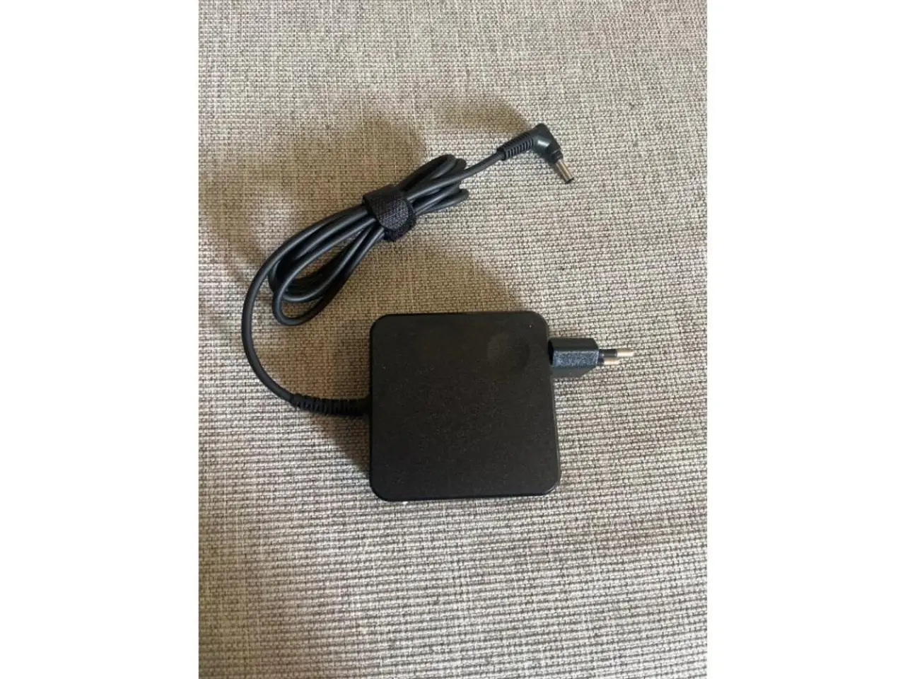 Billede 1 - Oplader, Lenovo, 65W - Dimensioner: 4.0*1.7mm