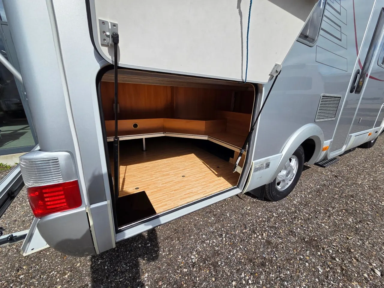 Billede 4 - Hymer B-Klasse 2,2 JTD SL 654