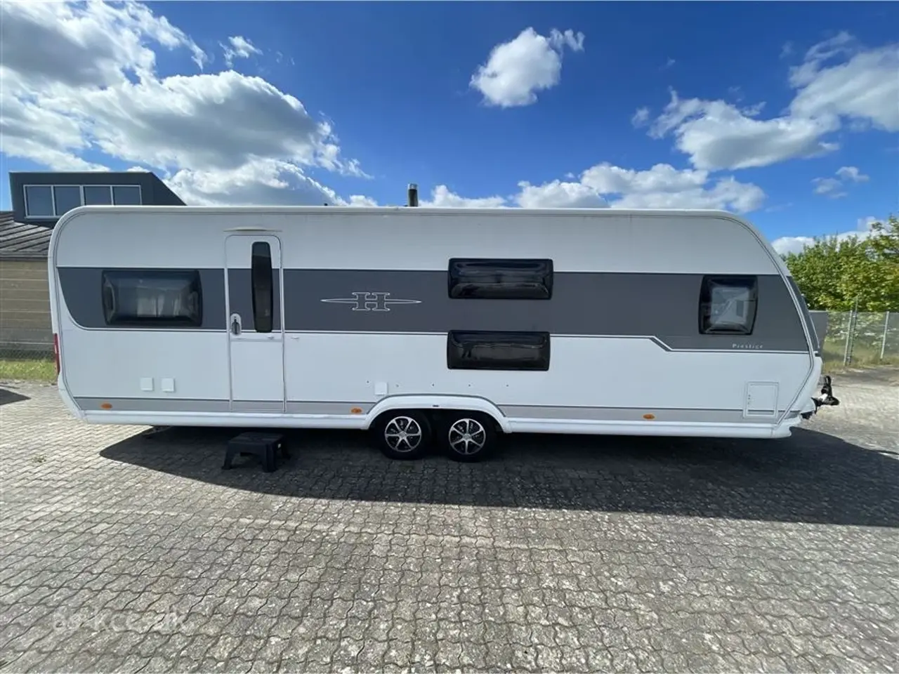 Billede 3 - 2014 - Hobby Prestige 720 UKFe Hobby Prestige 720 UFKE årg. 2014 7 sovepladser, 8 siddepladser.