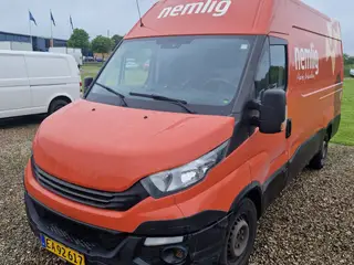 Iveco Daily 2,3 35S14 12m³ Van AG8