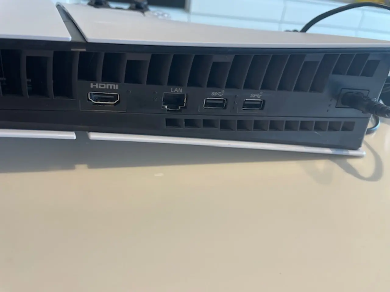 Billede 3 - PS5 Sælges næsten ny.