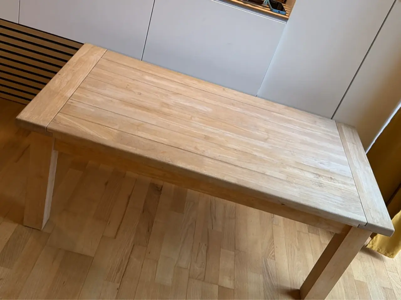 Billede 1 - Sofabord i massivt egetræ