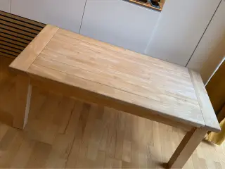 Sofabord i massivt egetræ