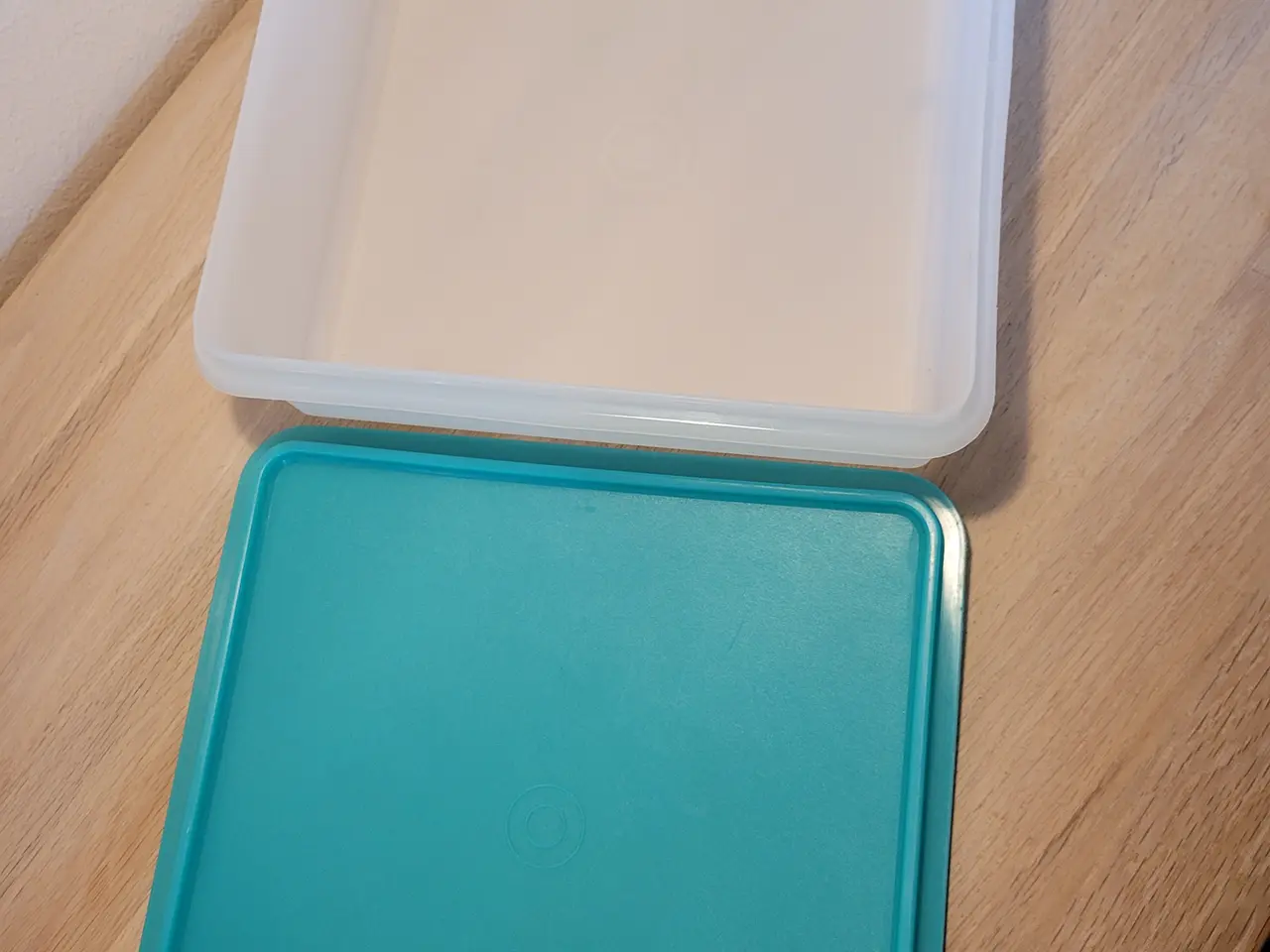 Billede 2 - Tupperware stor kvadratisk opbevaring