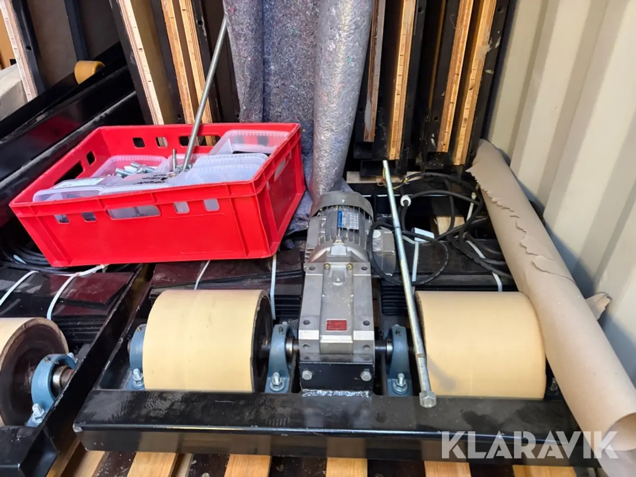 Billede 4 - Elektrisk tribune, opbevaret i 40-fods container