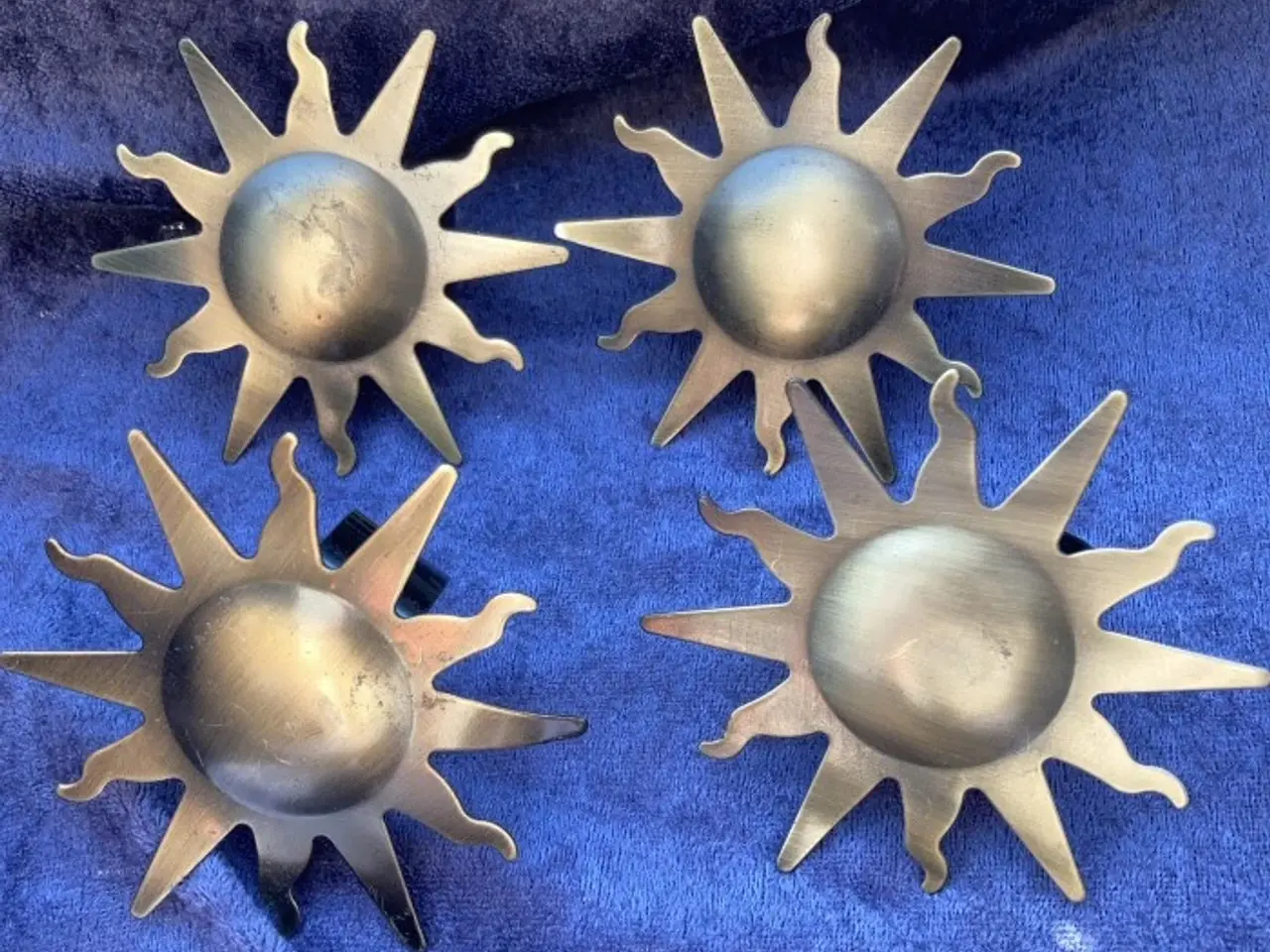 Billede 1 - Servietringe – metal – solmotiv – 4 stk