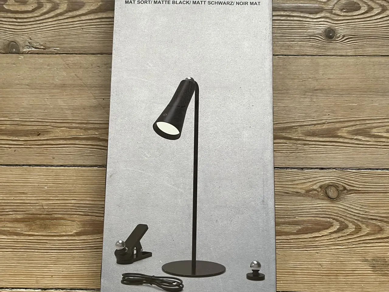 Billede 1 - Dyberg Larsen 4 i one bordlampe