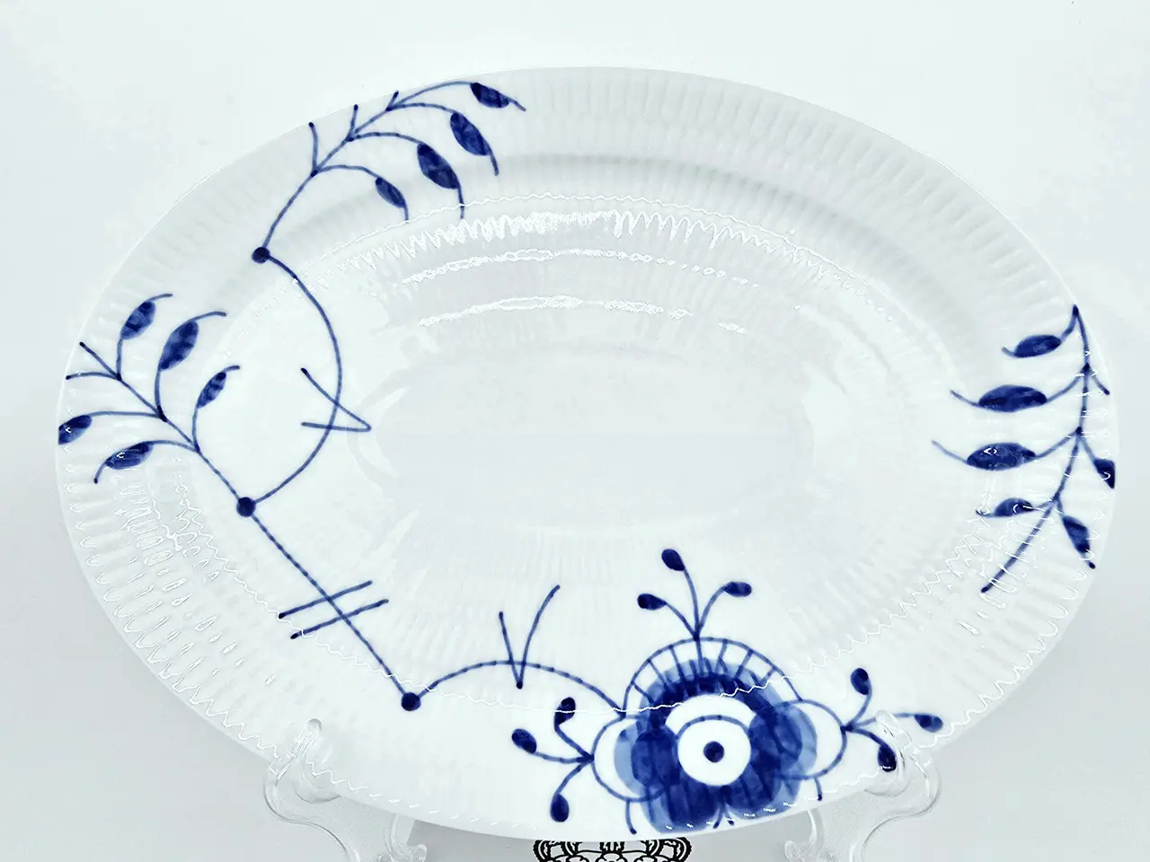 Billede 1 - Blå Mega Riflet Oval Tallerken nr. 626. sortering 2