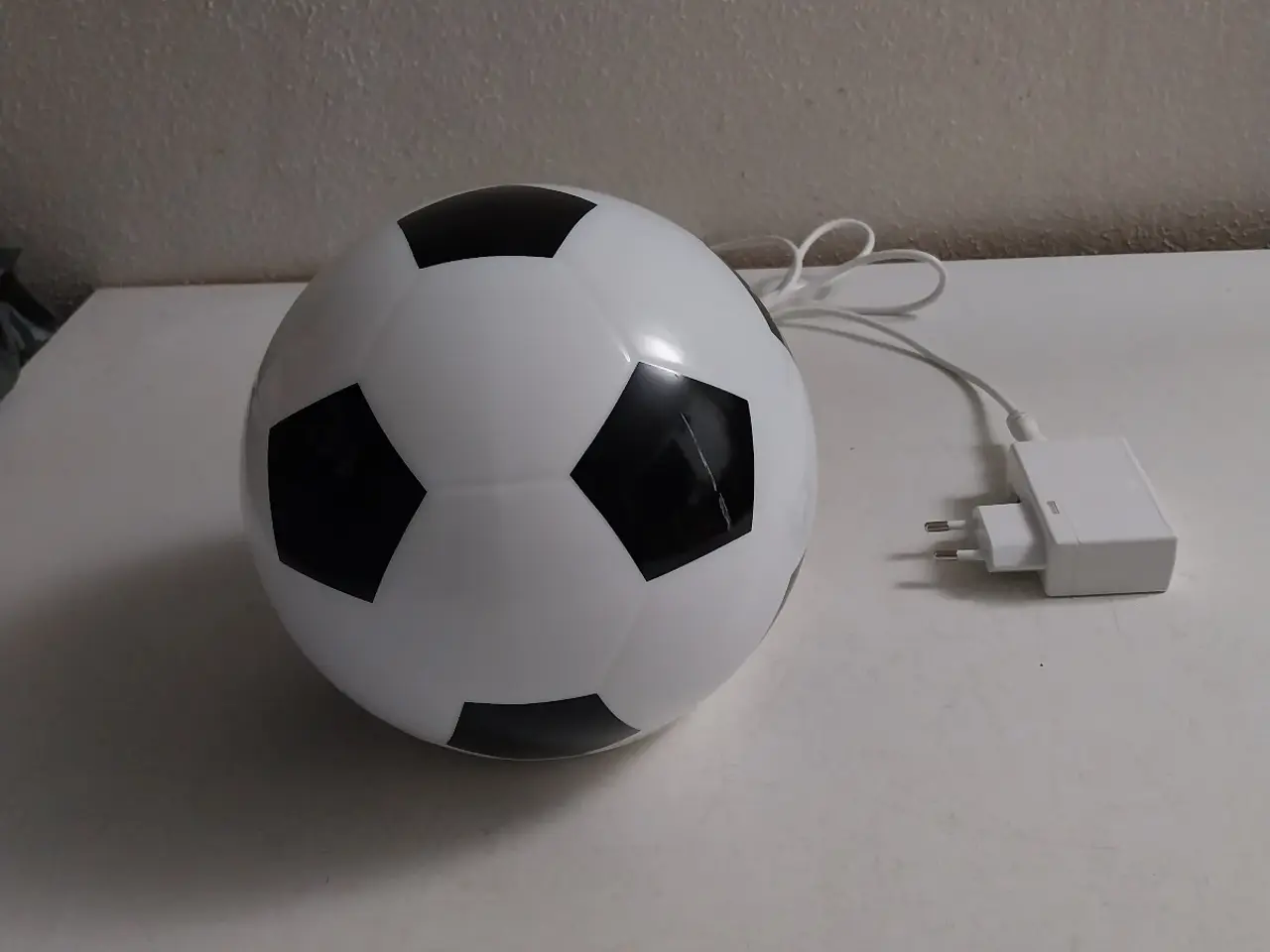 Billede 5 - Ikea fodboldlampe