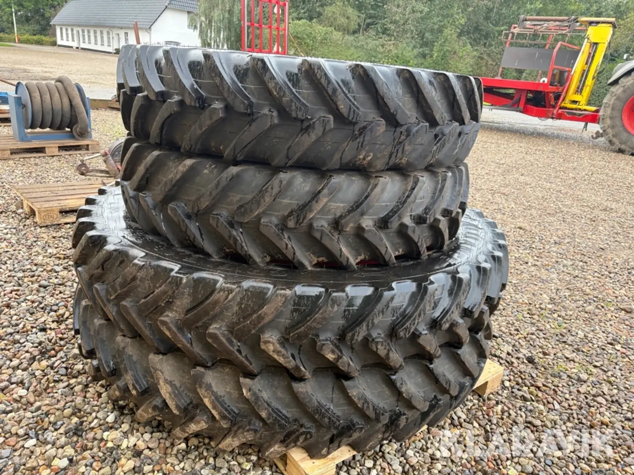 Billede 5 - Sprøjtedæk Alliance Agriflex+ 354 til rækkekørsel 4 styk