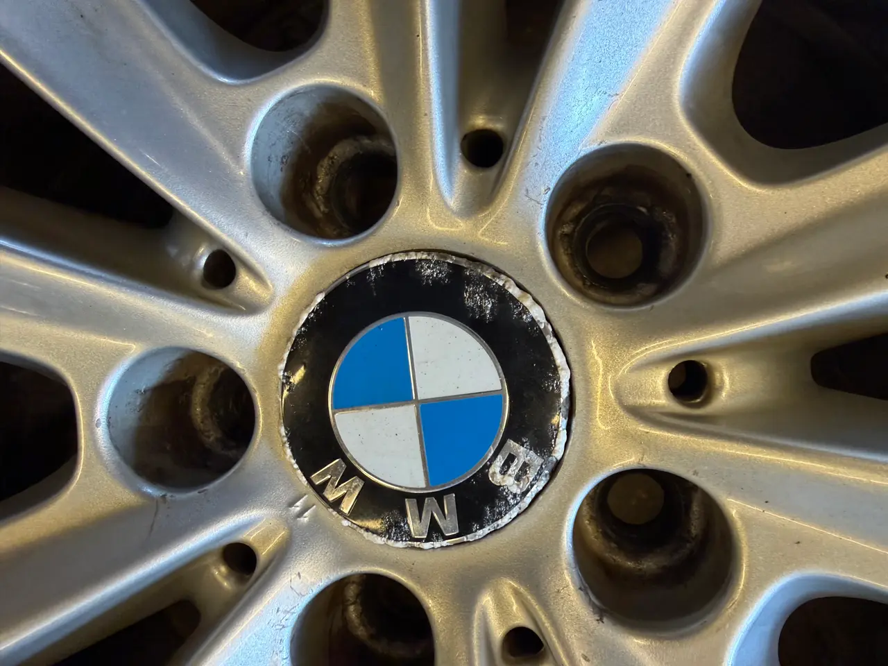 Billede 3 - BMW fælge med tilhørende dæk