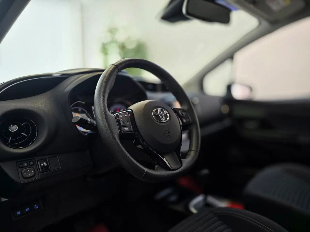 Billede 4 - Toyota Yaris 1,5 Hybrid H3 Smart e-CVT