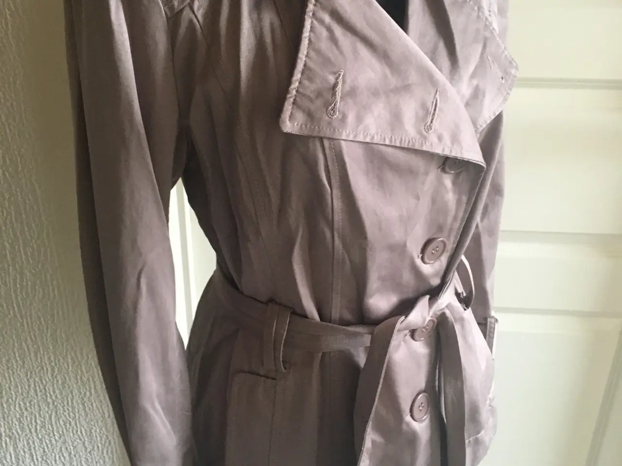 Billede 4 - Helt ny jakke KY-creation Paris str. 38 