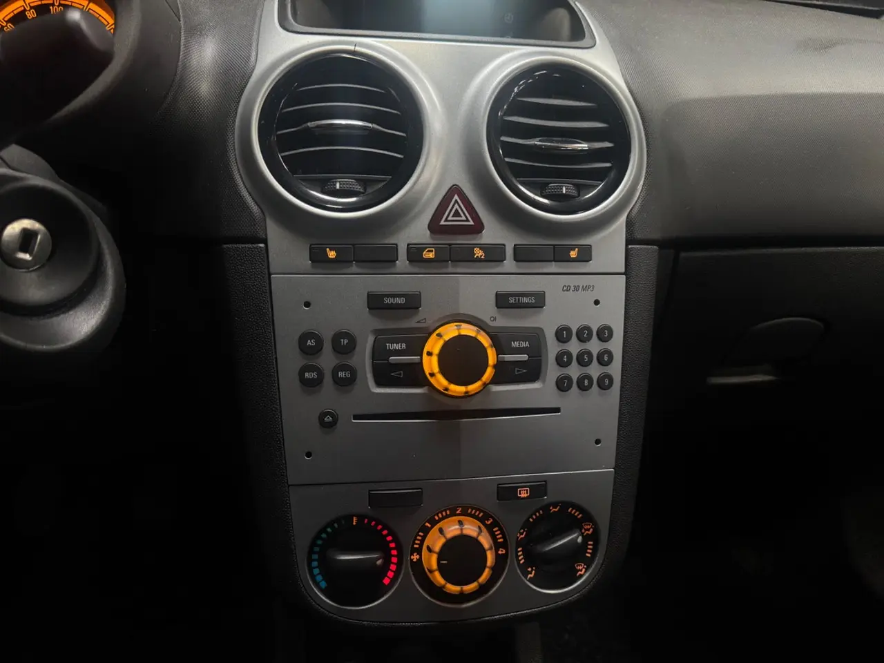 Billede 7 - Opel Corsa 1,0 12V Enjoy