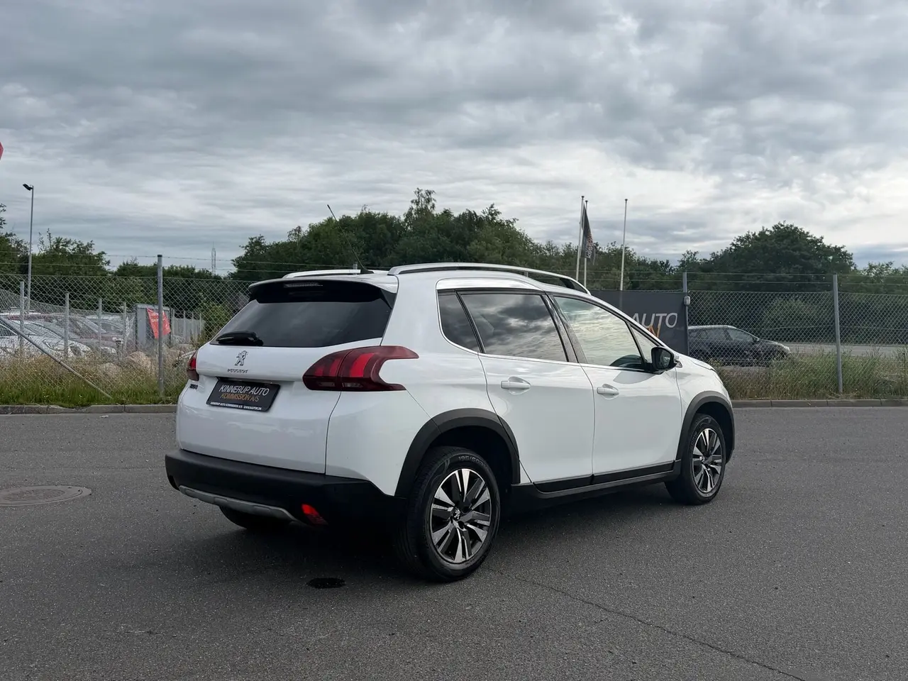 Billede 3 - Peugeot 2008 1,2 e-THP Allure EAT6 110HK 5d 6g Aut.