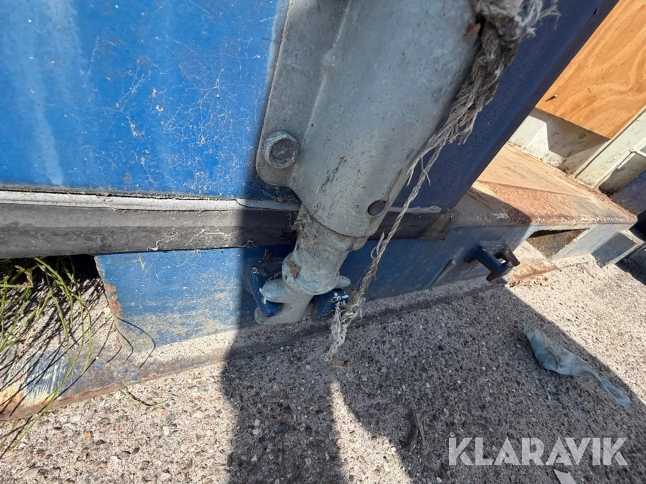 Billede 6 - Lagercontainer Bilsby 8 fod med elinstallation og reolsystem
