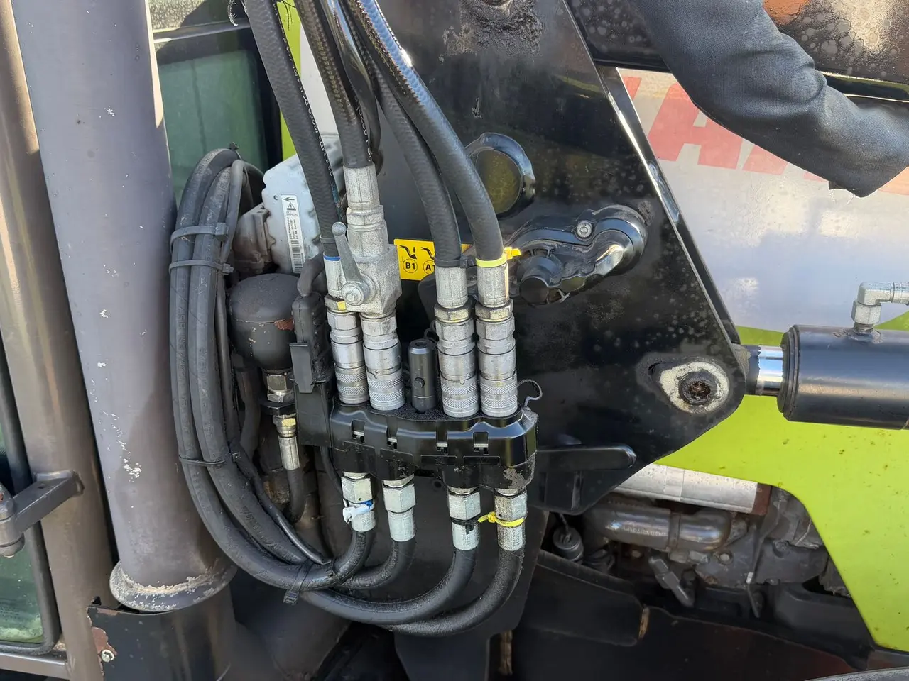 Billede 12 - CLAAS Celtis 456 Flot brugt frontlæssertraktor