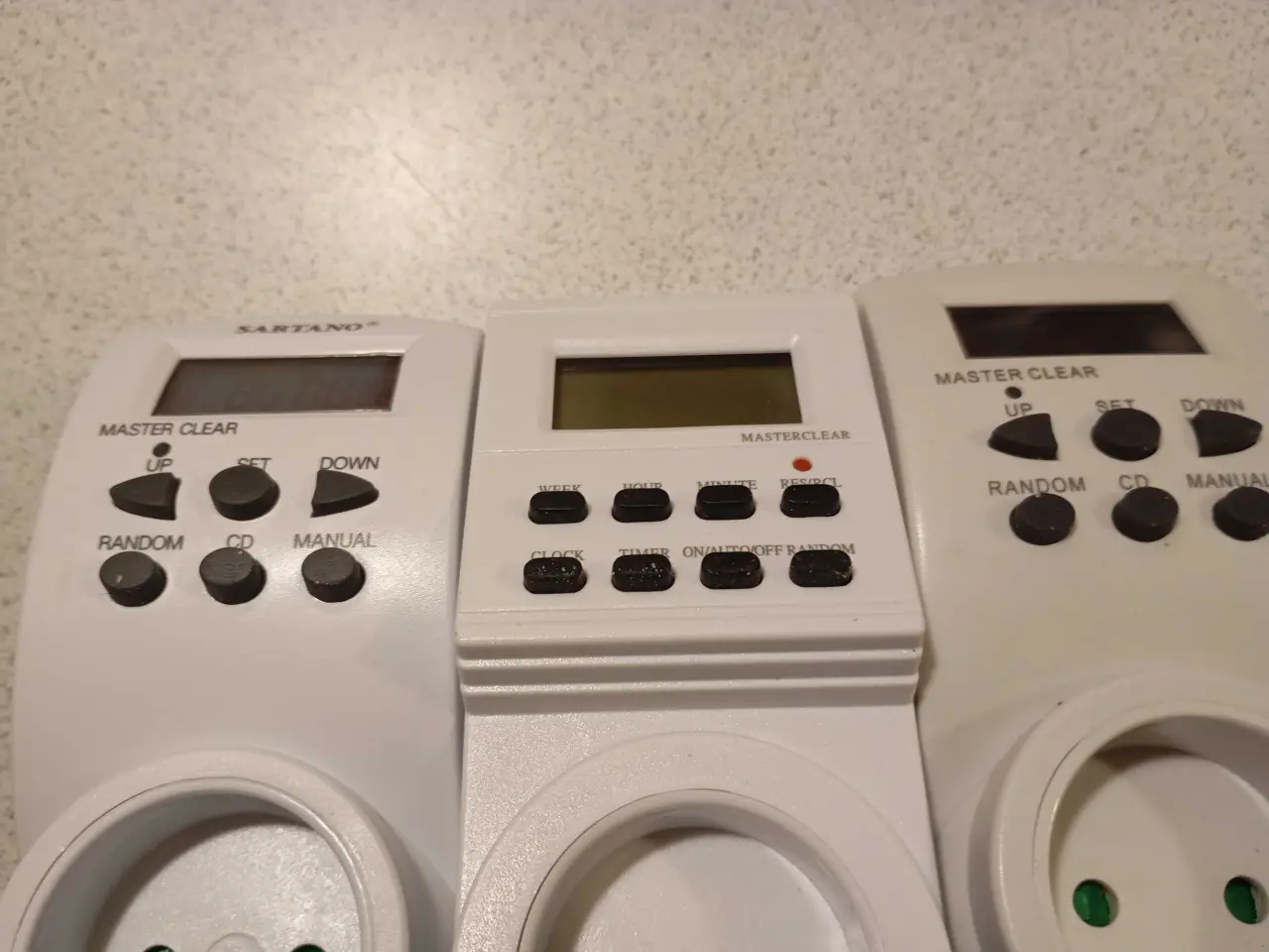 Billede 6 - Timer. Tænd og sluk ur.