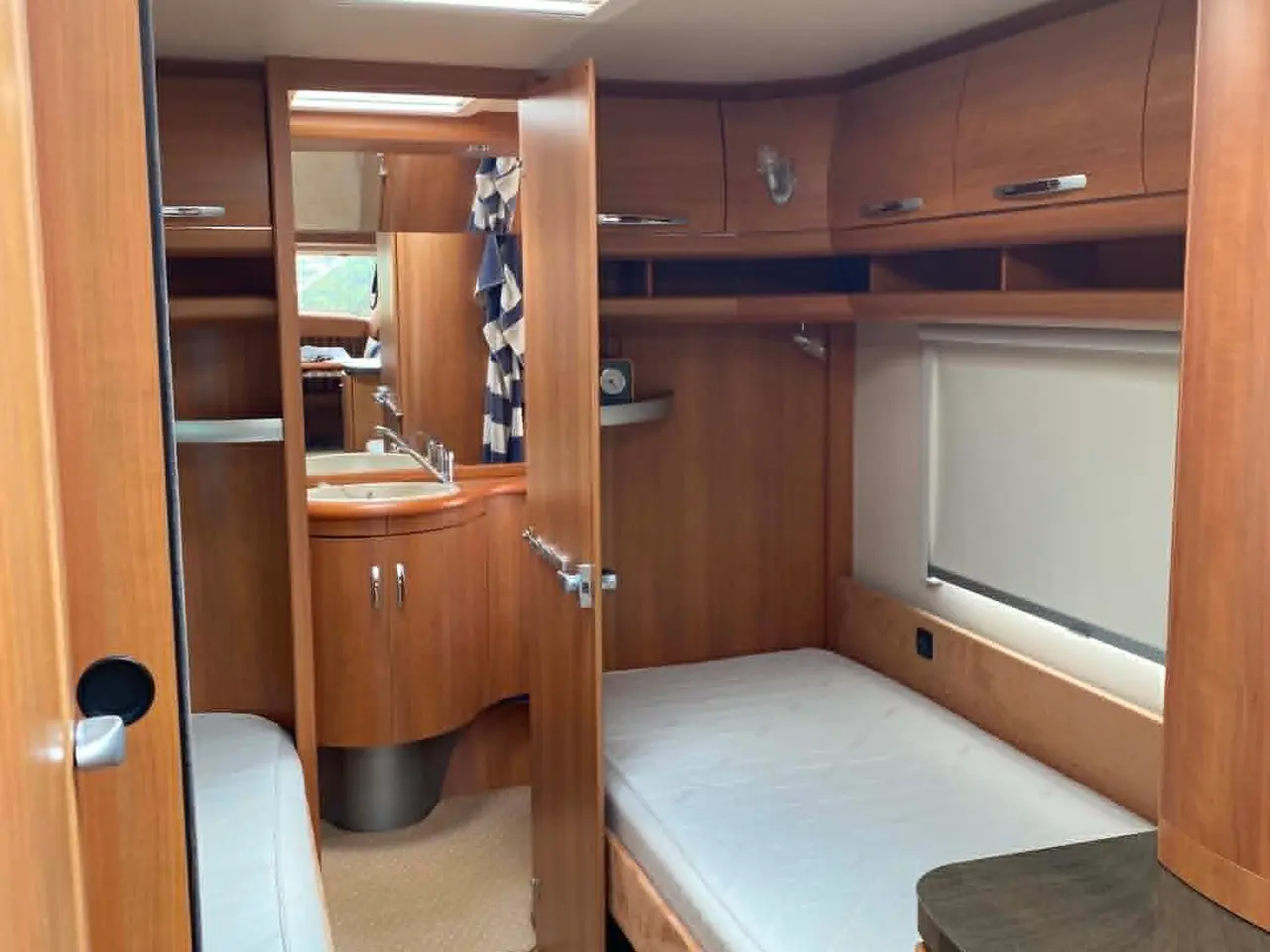 Billede 9 - Hobby Excellent 560 WLU campingvogn sælges