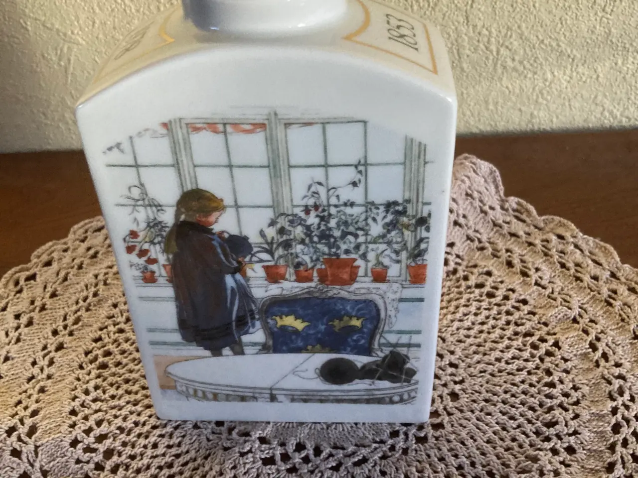 Billede 1 - Teporcelænsdåse Carl Larson 125 år.
