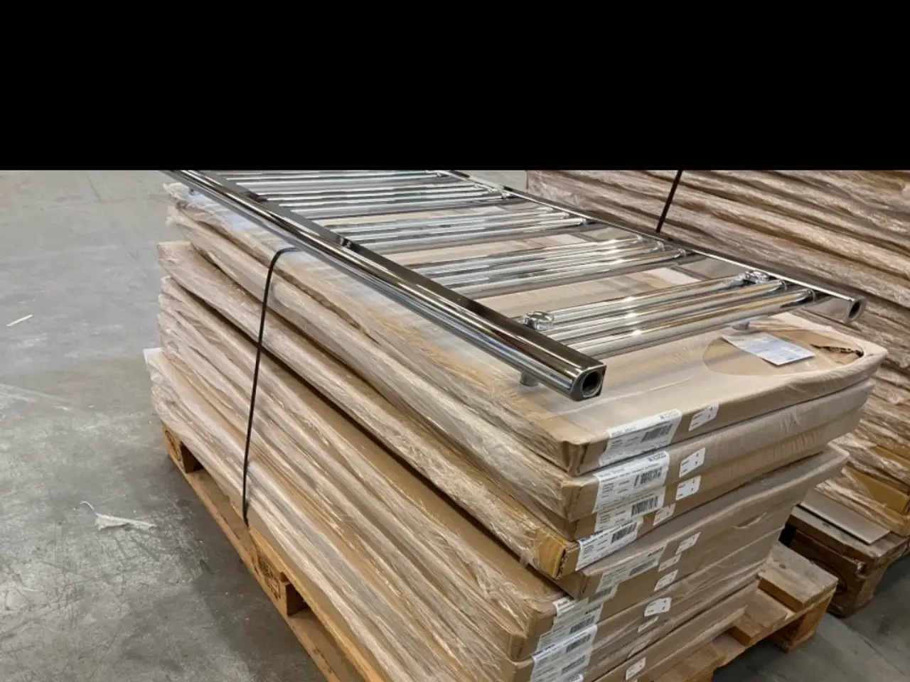 Billede 5 - Håndklæderadiator 1140x500mm Plan Krom