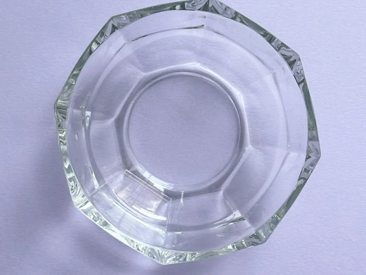 Billede 2 - Kantet skål, presset glas, NB