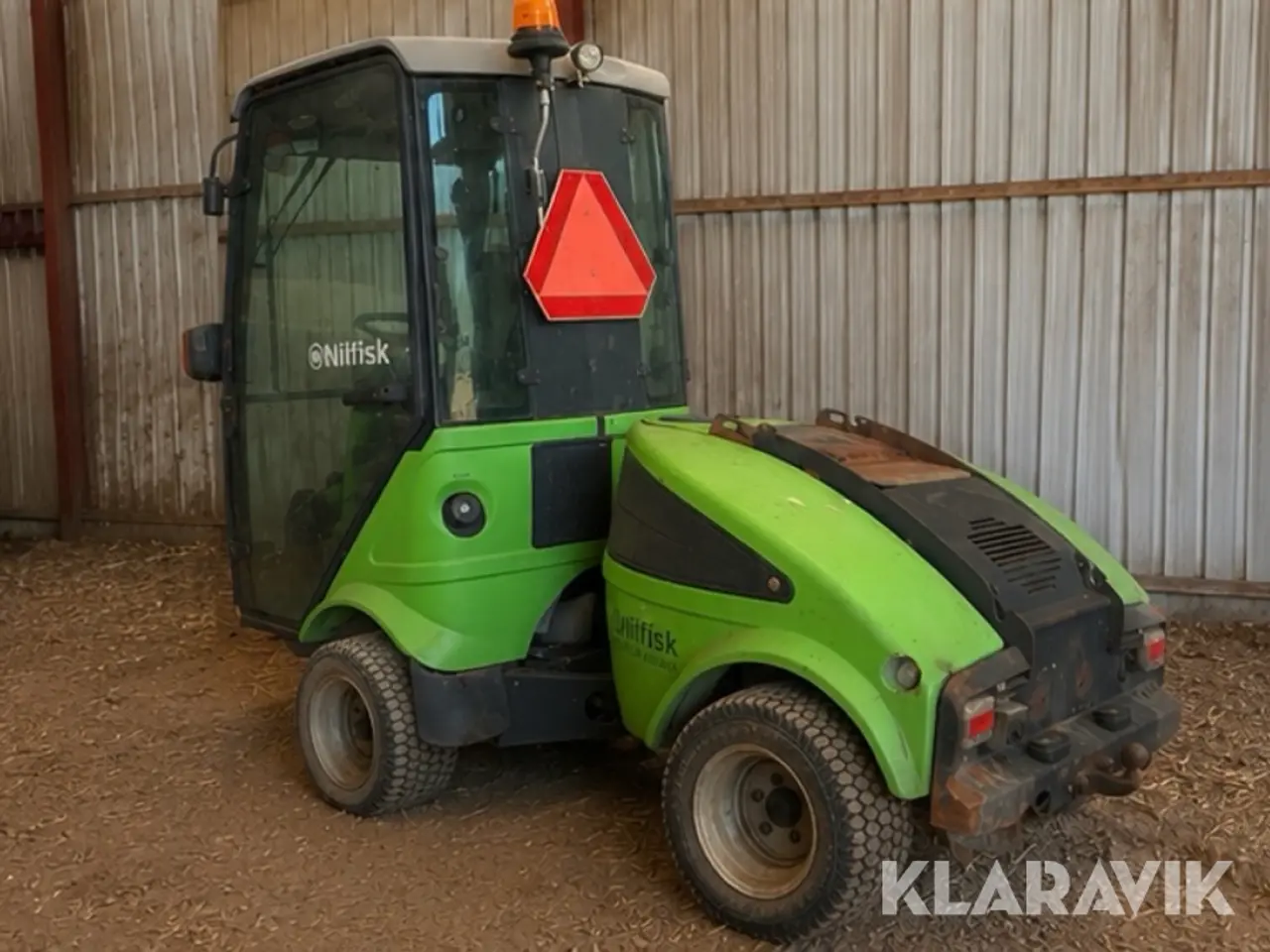 Billede 2 - Redskabsbærer Nilfisk City Ranger 2250
