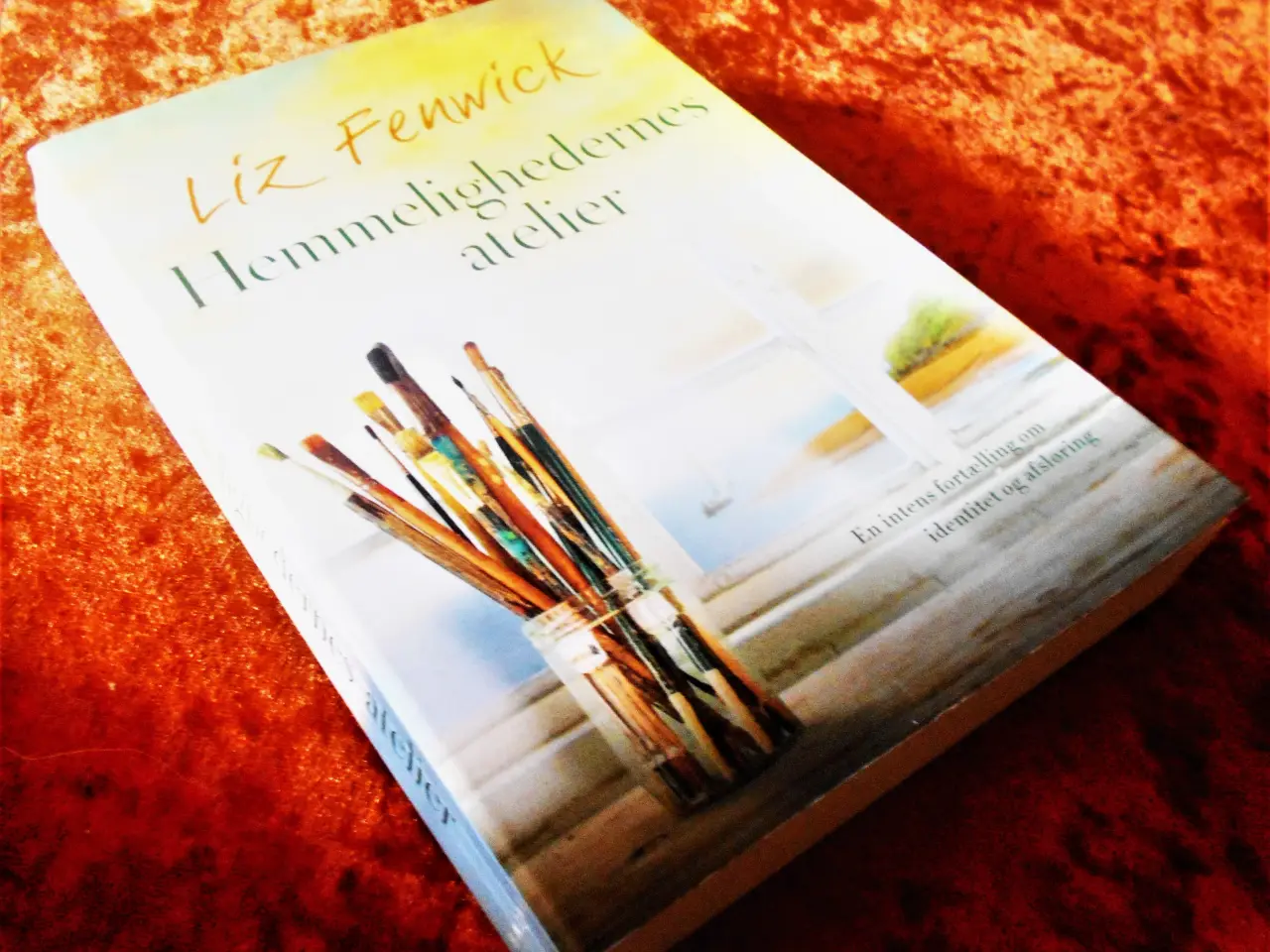 Billede 1 - Hemmelighedernes atelier, Liz Fenwick