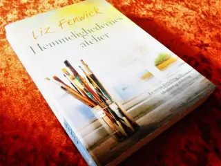 Hemmelighedernes atelier, Liz Fenwick