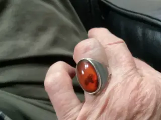 N E From Sterling Sølvring med Rav