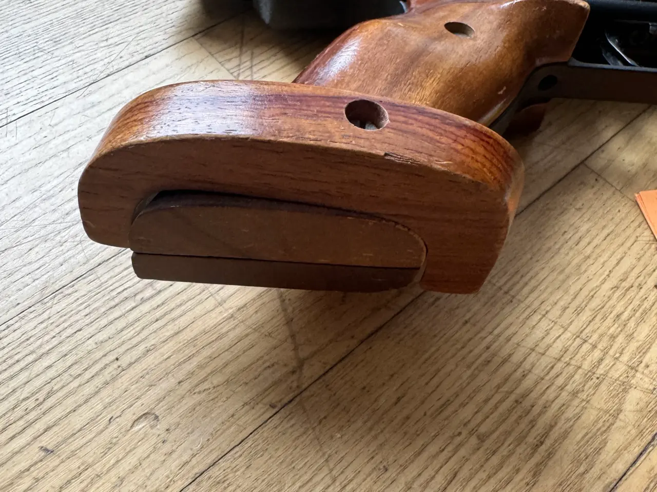 Billede 5 - Diana luftpistol mod. 5 G med ergonomisk skæfte