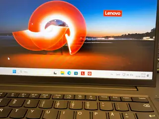 Lenovo p14s gen5, i7 ultra, 32gb ram 500gb ssdnvme