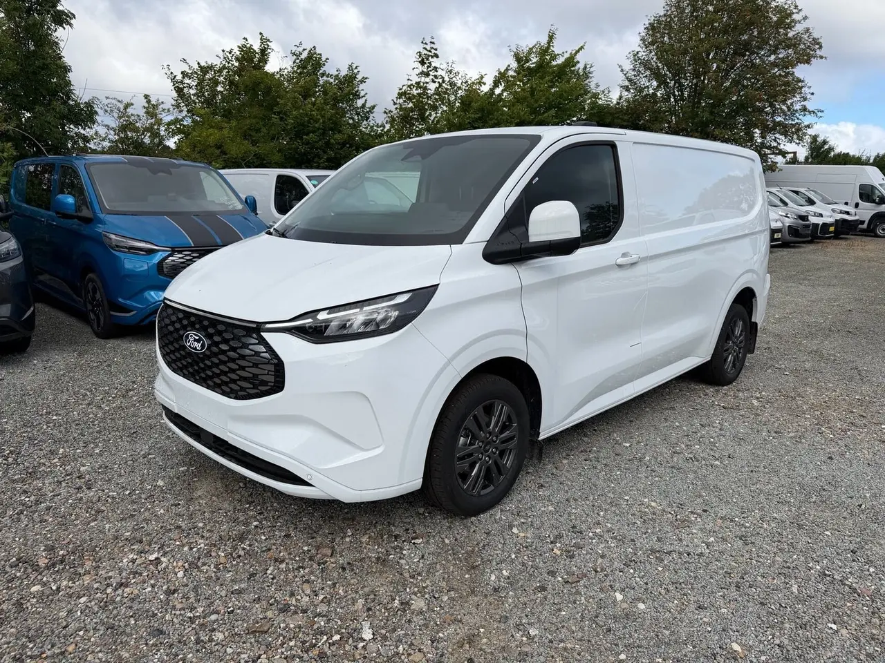 Billede 1 - Ford E-Transit Custom 320 L1 64 Limited