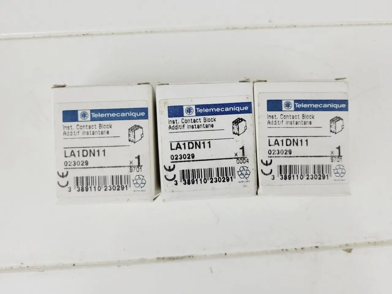 Billede 1 - 3 stk Telemecanique DN11 Kontaktblok