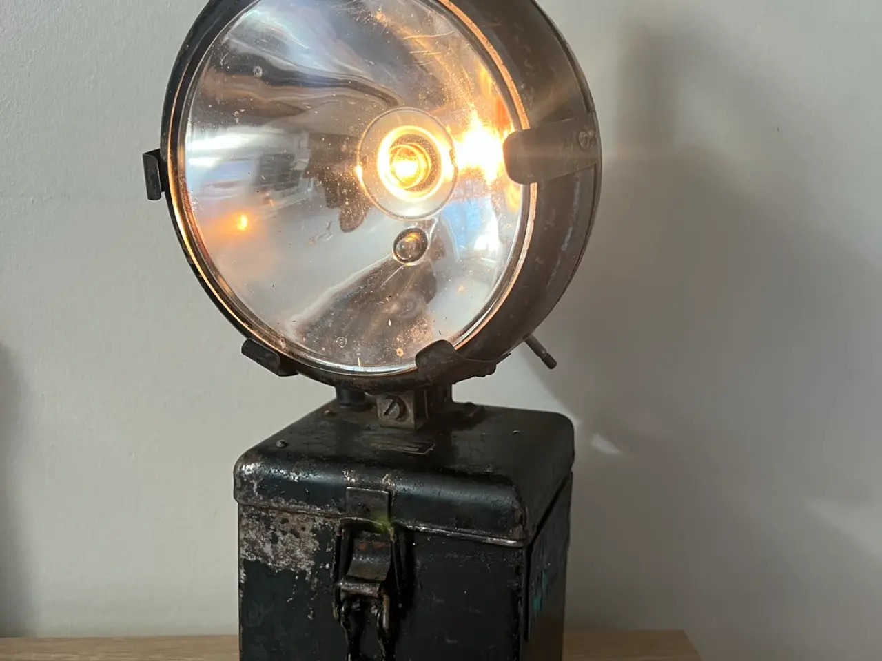 Billede 4 - Originale Eisemann industrilamper fra 30-50’erne 
