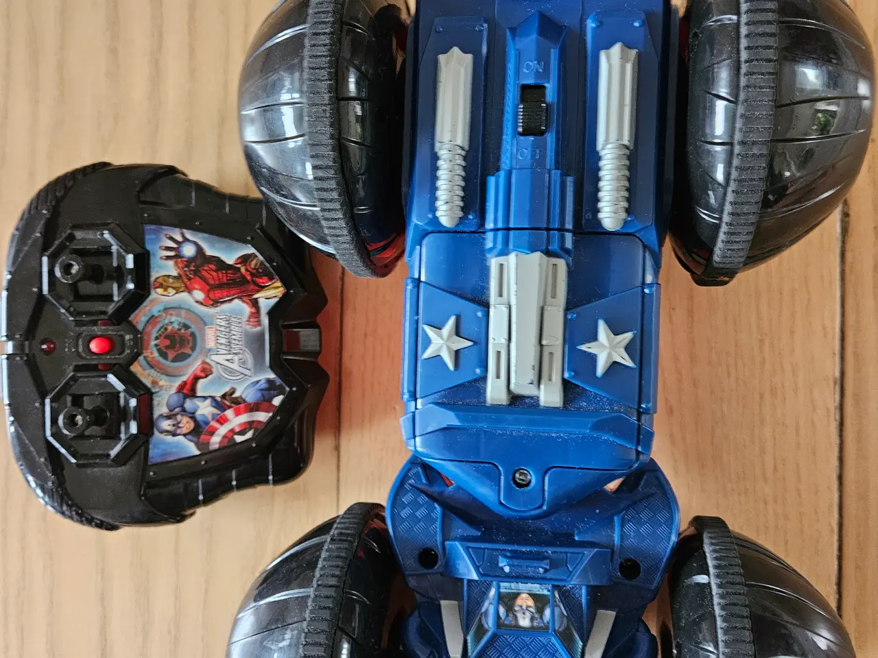 Billede 7 - Marvel Avengers RC Rollover Rumbler fjernstyret