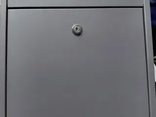 Mefa piano postkasse