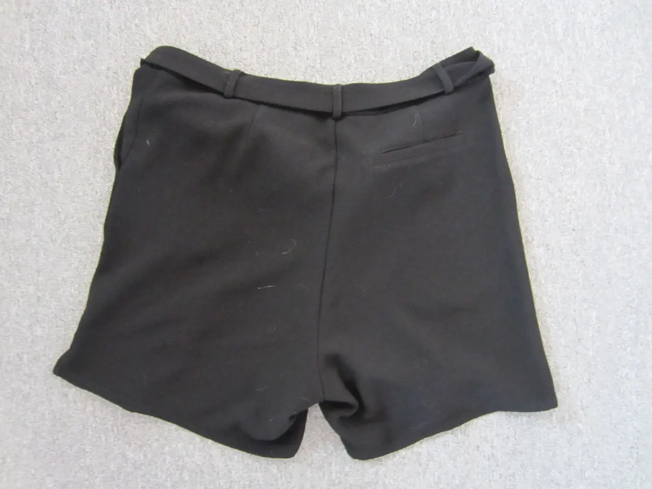 Billede 5 - Flotte sorte shorts i str. 38 fra Object