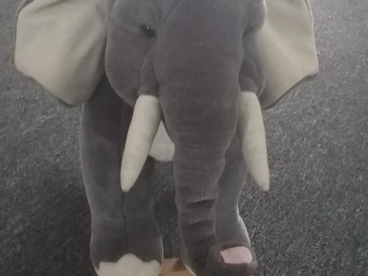 Billede 2 - Gyngehest, Gyngeelefant