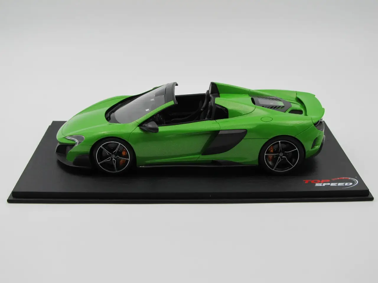Billede 2 - 2015 McLaren 675LT Spyder - TopSpeed - 1:18