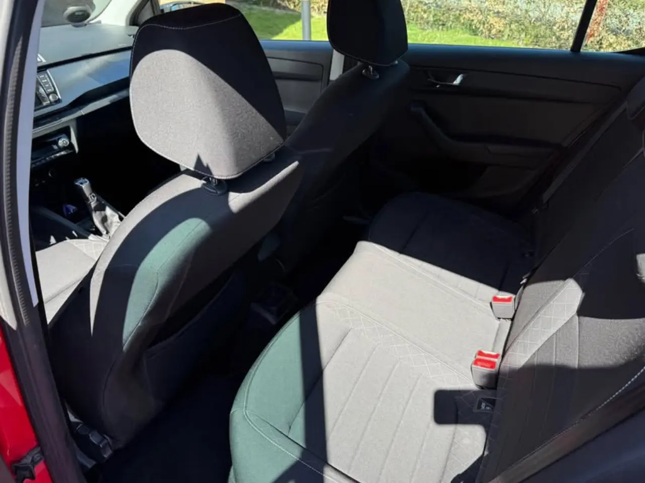 Billede 6 - Flot og velholdt Skoda Fabia 2016 model