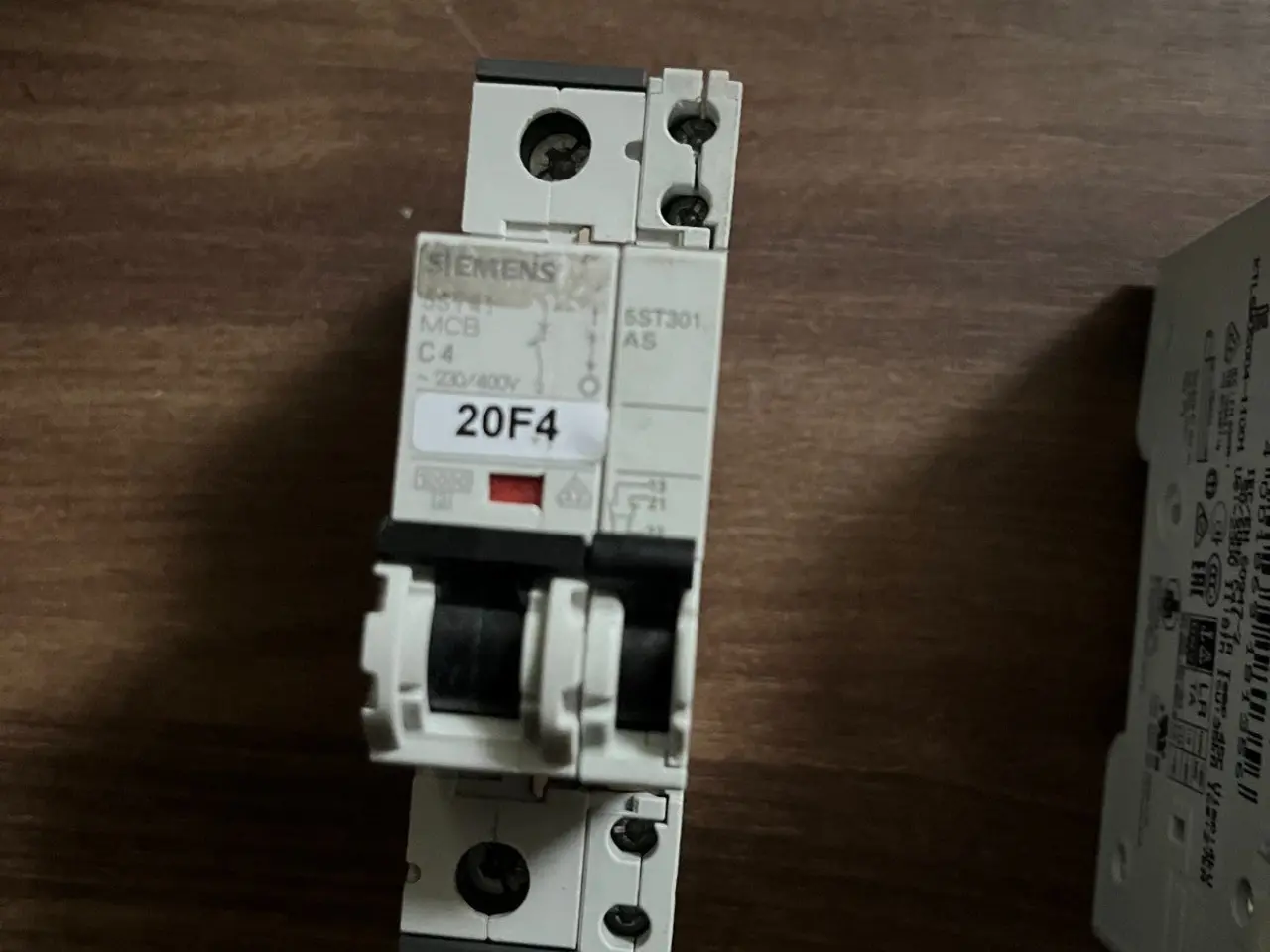 Billede 7 - 2x Siemens MCB automatsikring & Auxiliary Switches